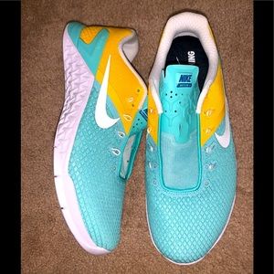 Women’s Nike shoes